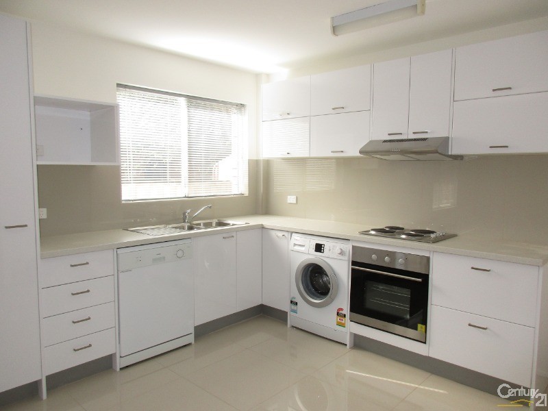 3/4  Milson Street, Charlestown NSW 2290