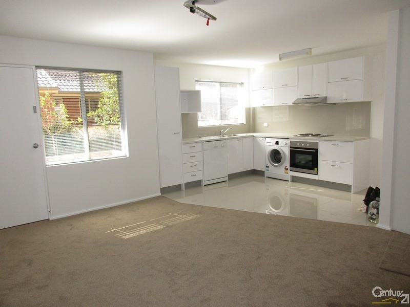 3/4  Milson Street, Charlestown NSW 2290