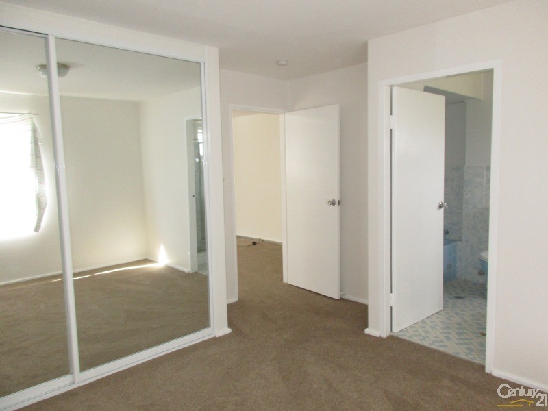 3/4  Milson Street, Charlestown NSW 2290