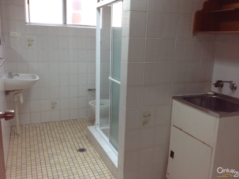 6/115 Teralba Road, Adamstown NSW 2289