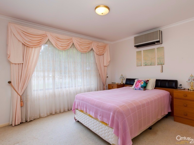 58 Glad Gunson Drive, Eleebana NSW 2282