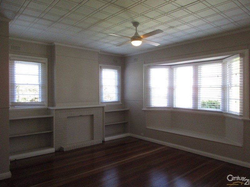 47 Waratah Street, Kahibah NSW 2290