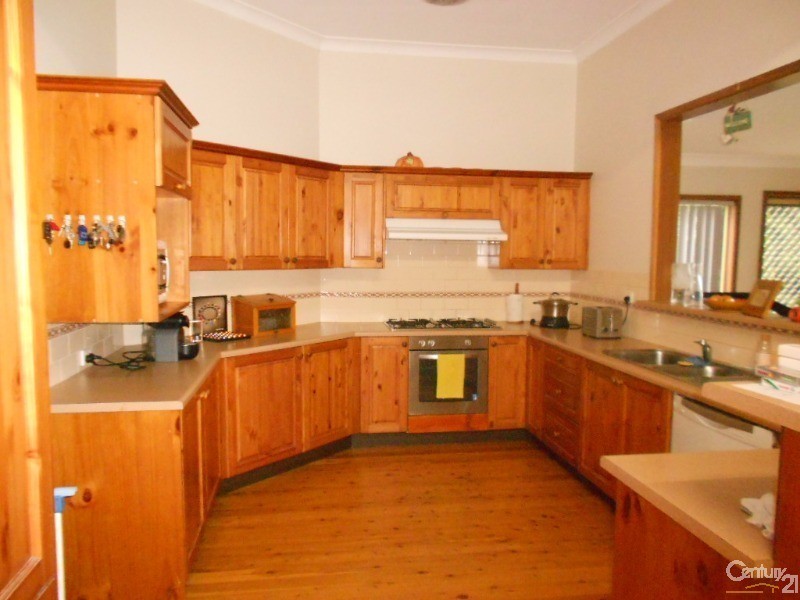 17 Greta Road, New Lambton NSW 2305