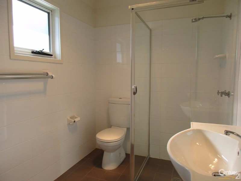 2A  Berkeley Street, Mayfield NSW 2304