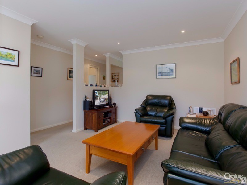 2/7 Princes Avenue, Charlestown NSW 2290