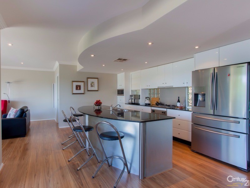 9 Moulden Street, Speers Point NSW 2284