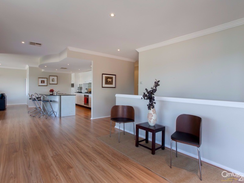 9 Moulden Street, Speers Point NSW 2284