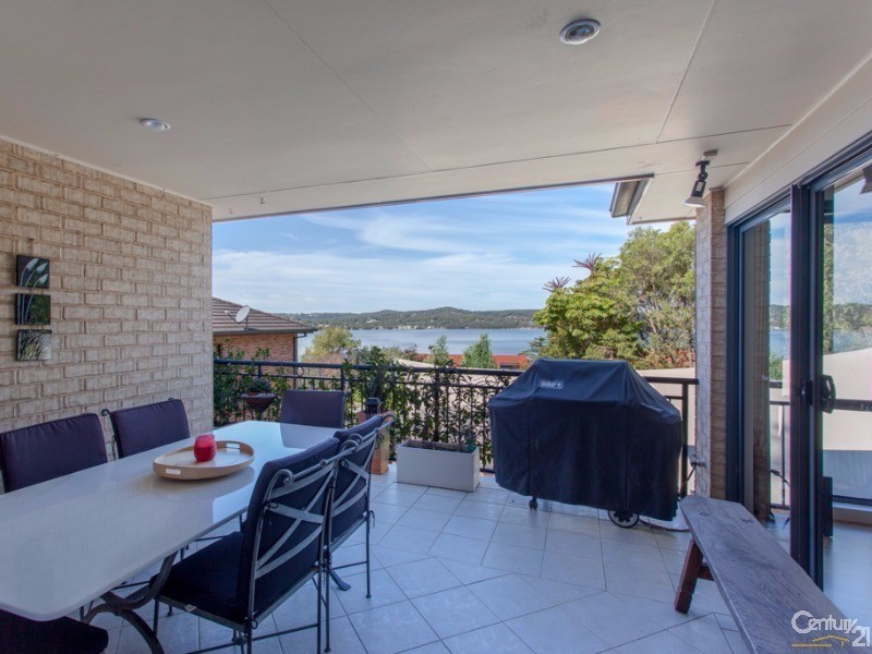 9 Moulden Street, Speers Point NSW 2284