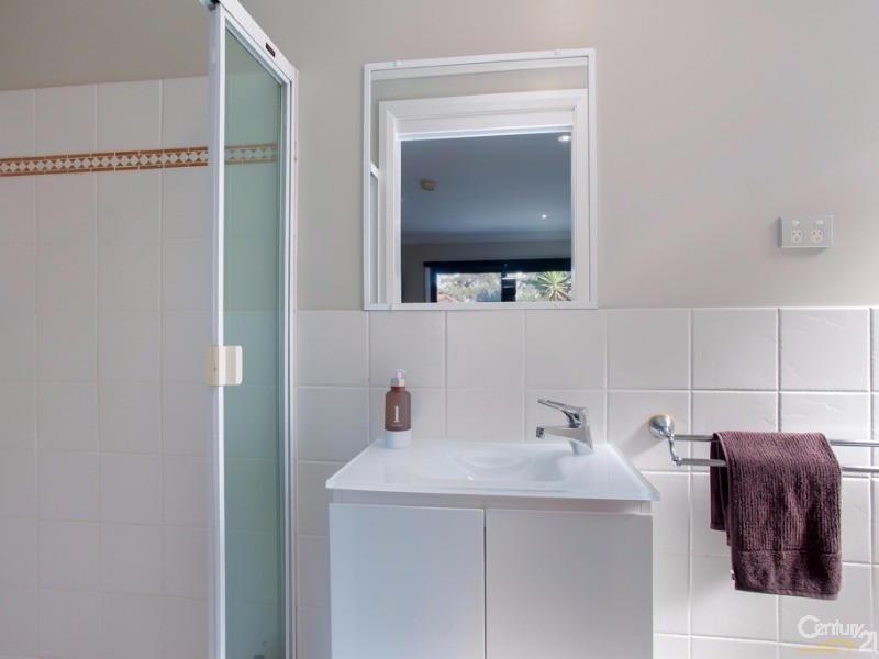 9 Moulden Street, Speers Point NSW 2284