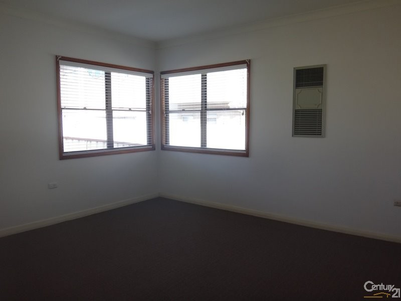 70 James Street, Charlestown NSW 2290