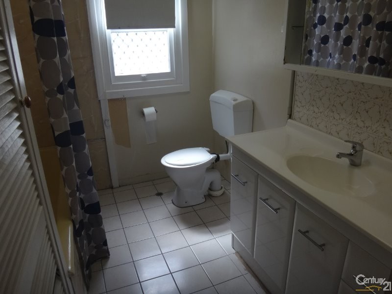 239 Pacific Highway, Charlestown NSW 2290