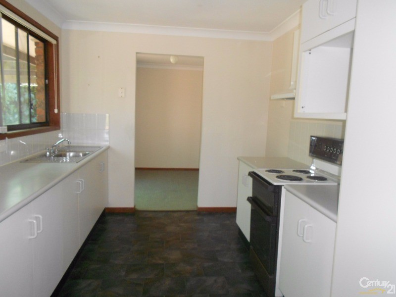 122 Auklet Road, Mount Hutton NSW 2290