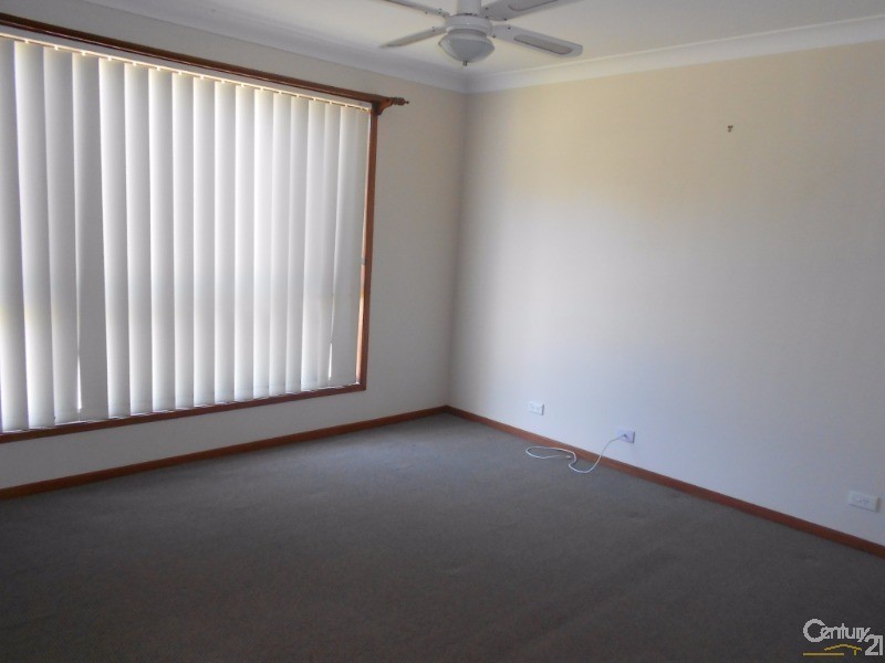 122 Auklet Road, Mount Hutton NSW 2290