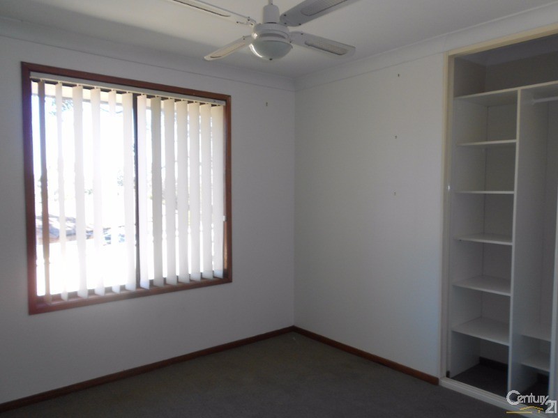 122 Auklet Road, Mount Hutton NSW 2290