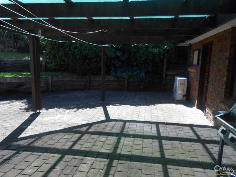 122 Auklet Road, Mount Hutton NSW 2290