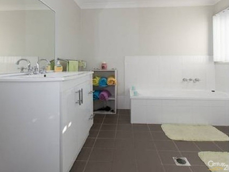 4/62 Tennent Road, Mount Hutton NSW 2290