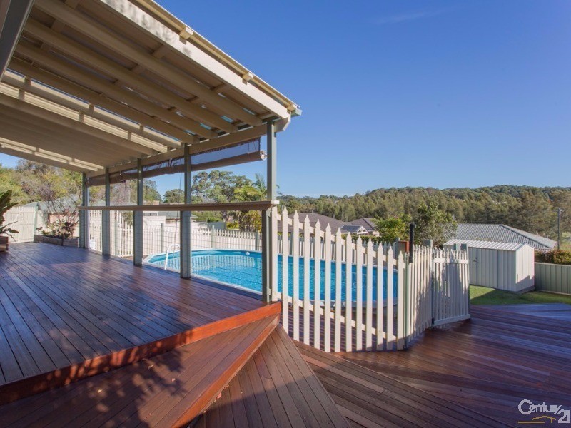 5 Parlah Close, Mount Hutton NSW 2290