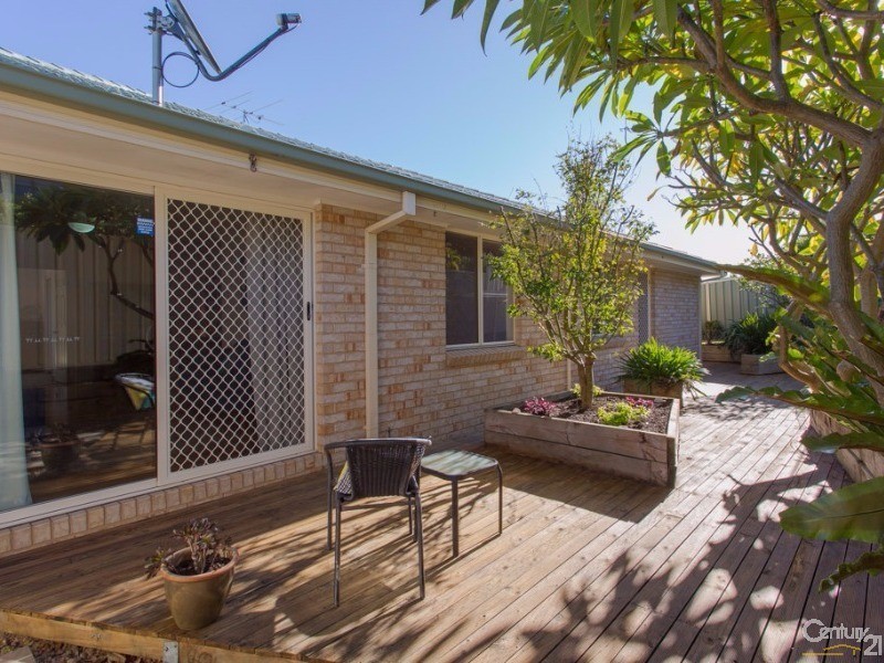 5 Parlah Close, Mount Hutton NSW 2290
