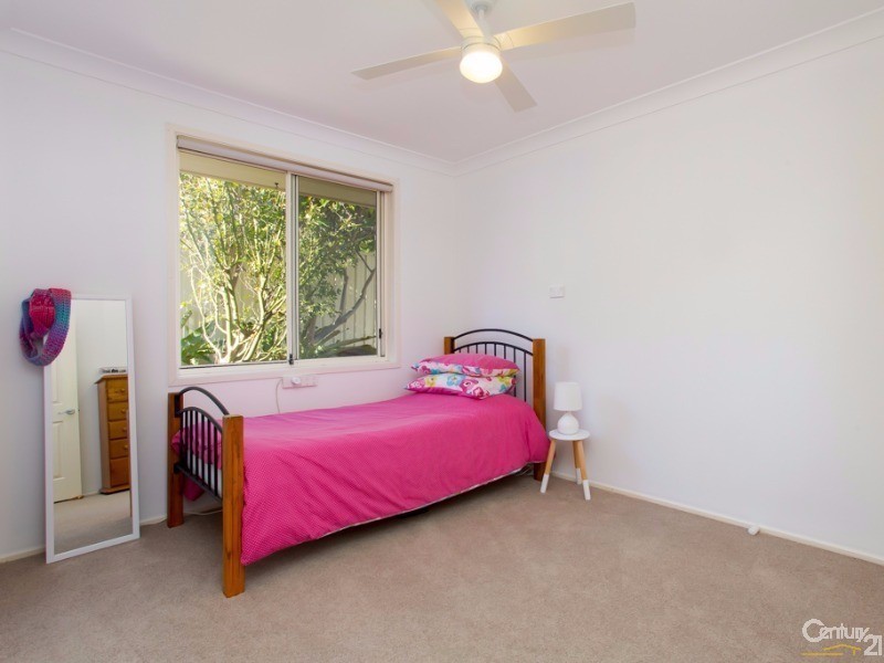 5 Parlah Close, Mount Hutton NSW 2290