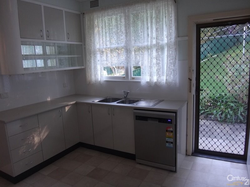 32 Lexington Parade, Adamstown Heights NSW 2289