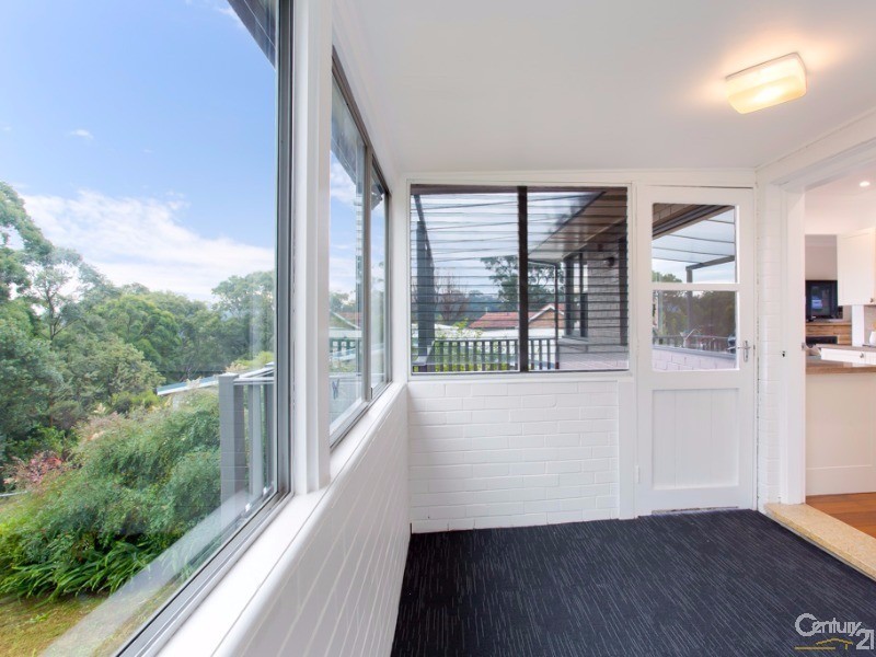 12 Heather Crescent, Garden Suburb NSW 2289