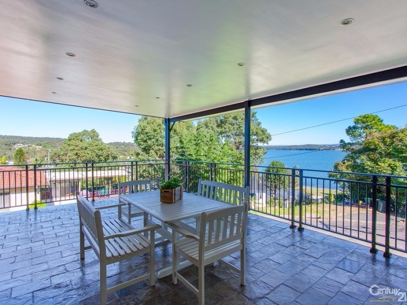 36 Beryl Street, Warners Bay NSW 2282