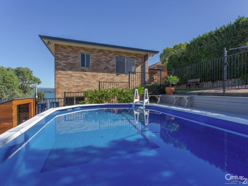 36 Beryl Street, Warners Bay NSW 2282