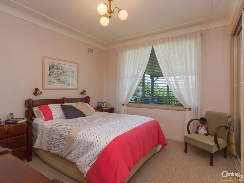 36 Beryl Street, Warners Bay NSW 2282