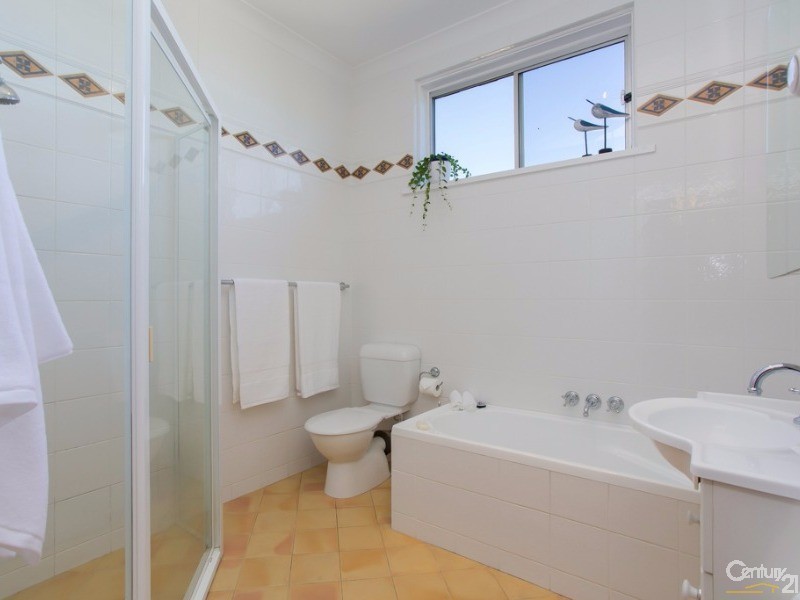 36 Beryl Street, Warners Bay NSW 2282