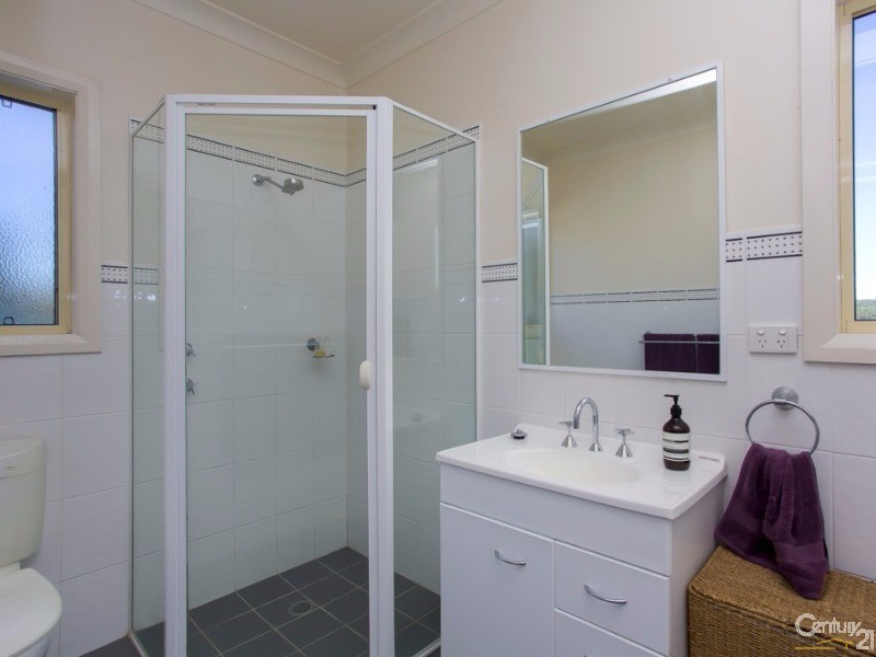 36 Beryl Street, Warners Bay NSW 2282