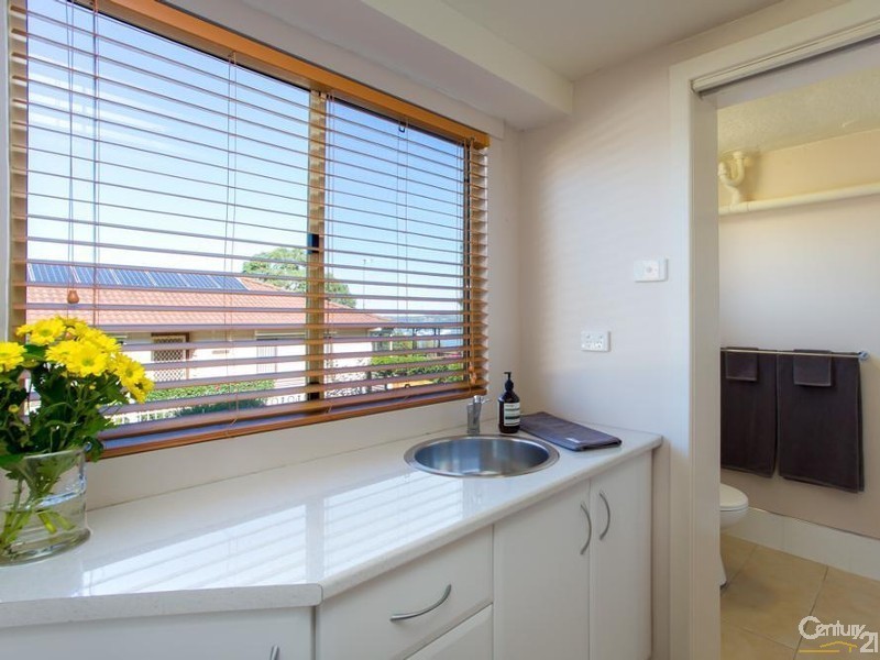 36 Beryl Street, Warners Bay NSW 2282