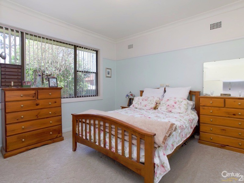 74 Dudley Road, Charlestown NSW 2290