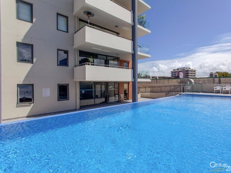 102/328 King Street, Newcastle NSW 2300