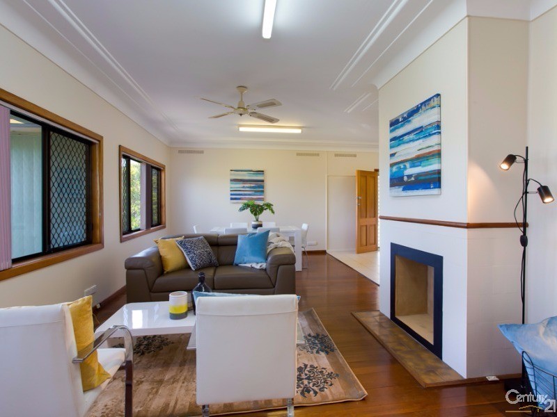 10 Elmore Street, Charlestown NSW 2290