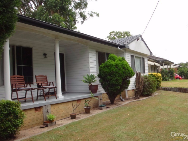 31 Cambridge Drive, Rankin Park NSW 2287