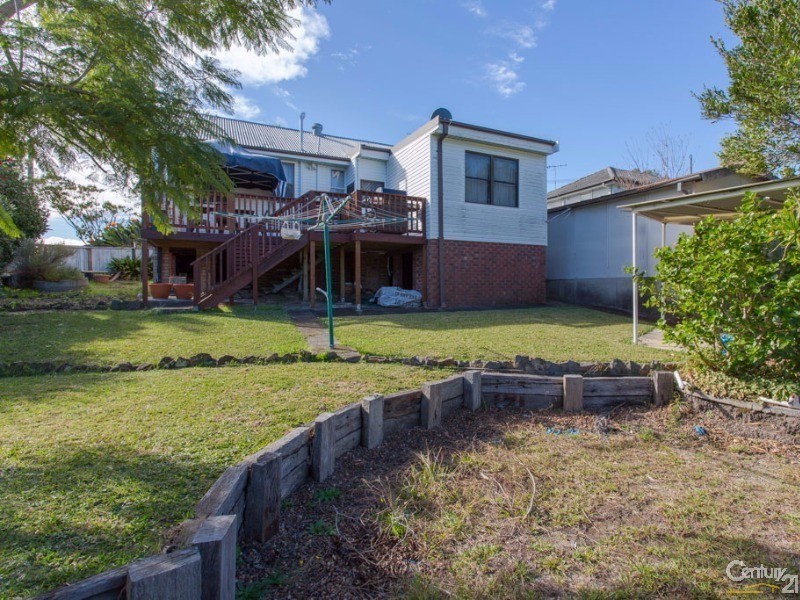 42 Manfred Avenue, Windale NSW 2306