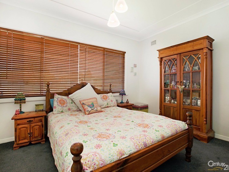 73 Tiral Street, Charlestown NSW 2290