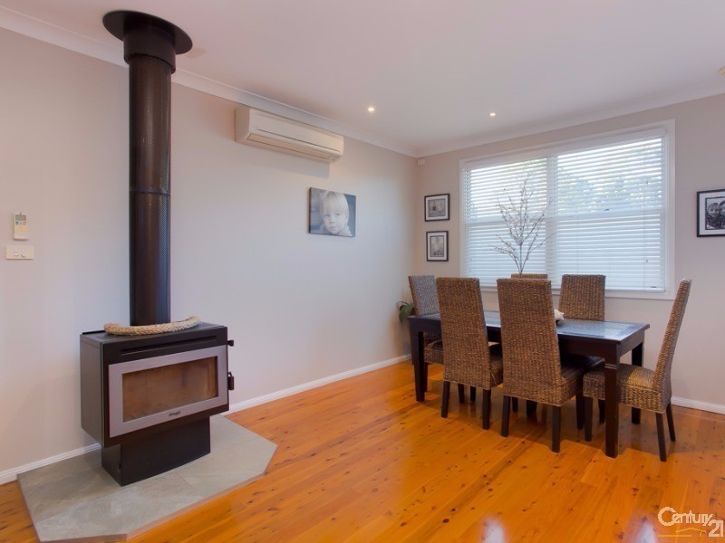 40 Kimbarra Close, Kotara NSW 2289