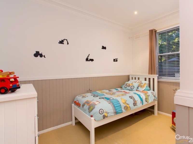 40 Kimbarra Close, Kotara NSW 2289