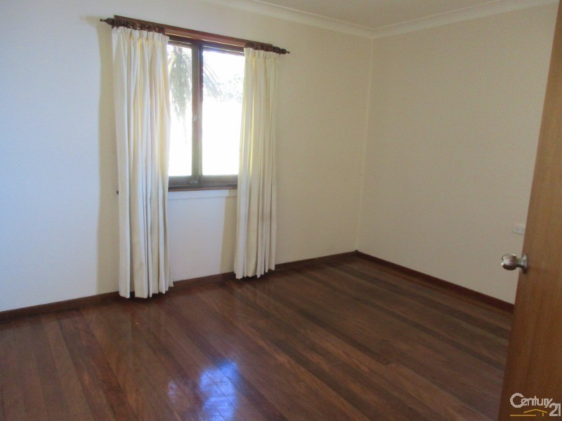 41 Bean Street, Gateshead NSW 2290