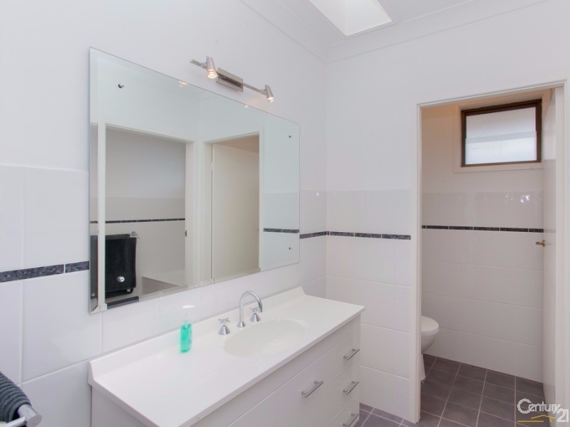 23 Dalvern Close, Adamstown Heights NSW 2289