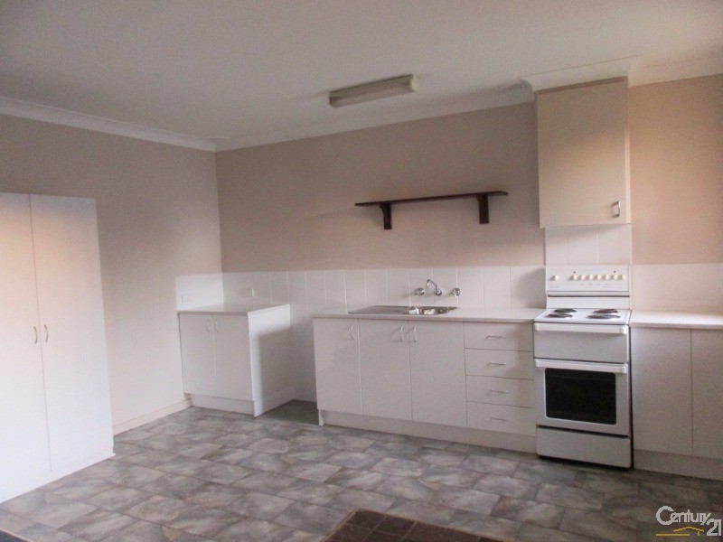 2/23 Popran Road, Adamstown NSW 2289