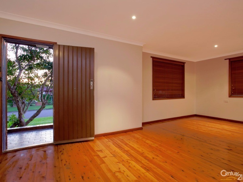 8 Paper Street, Gateshead NSW 2290