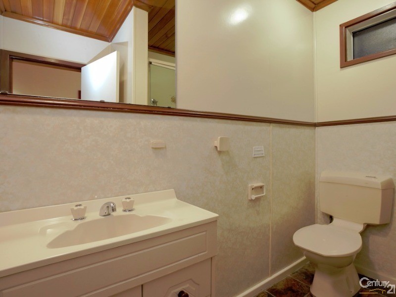 8 Paper Street, Gateshead NSW 2290