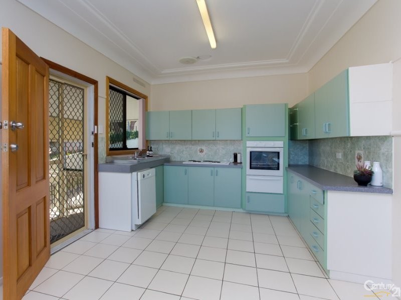 10 Elmore Street, Charlestown NSW 2290