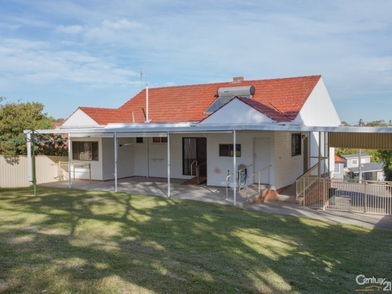 10 Elmore Street, Charlestown NSW 2290