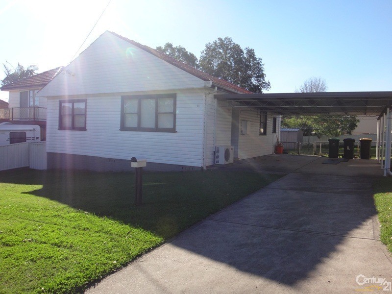 11 Albert Street, Tingira Heights NSW 2290