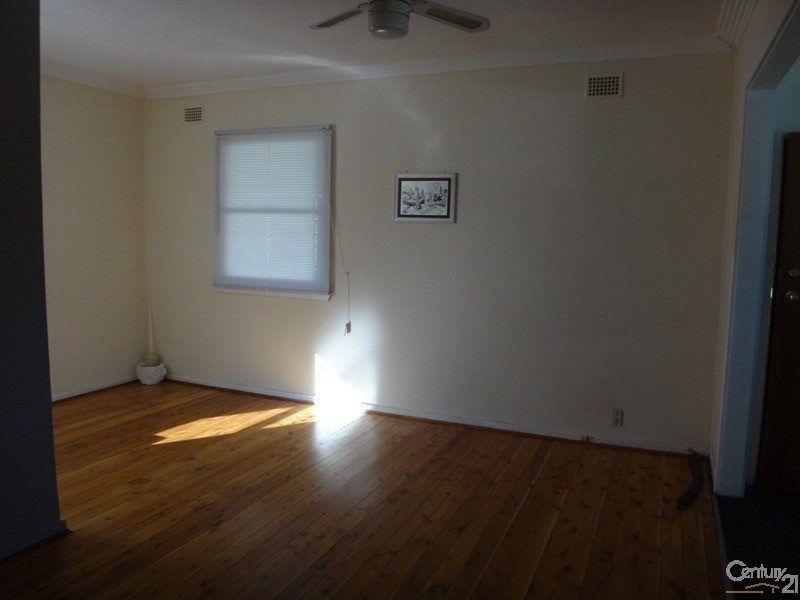 11 Albert Street, Tingira Heights NSW 2290