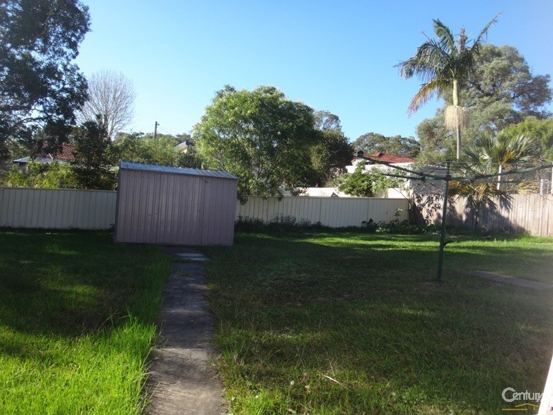 11 Albert Street, Tingira Heights NSW 2290