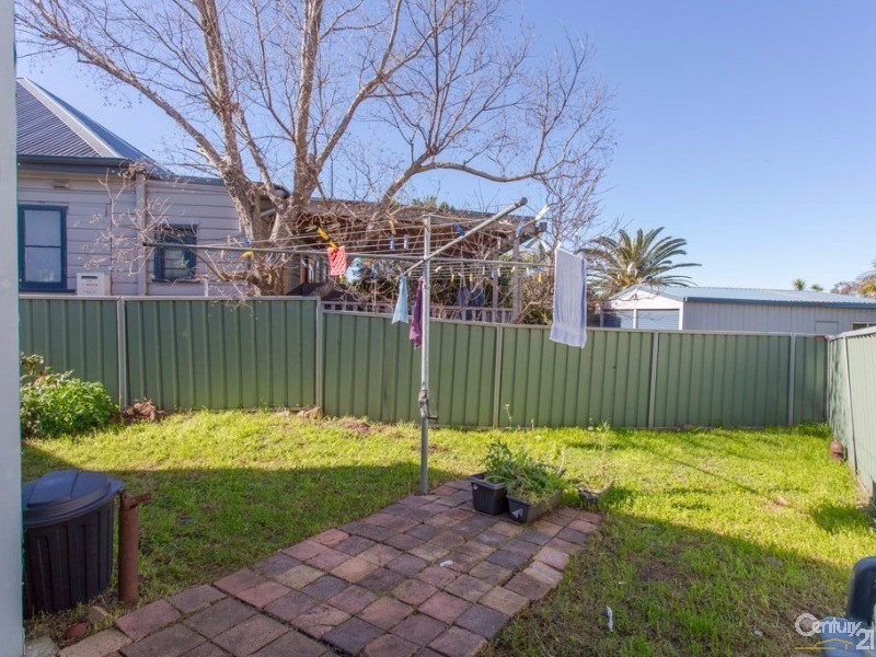 29 Vickers Street, Mayfield West NSW 2304